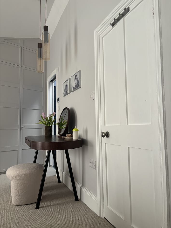 Site extension, Twickenham, Richmond borough