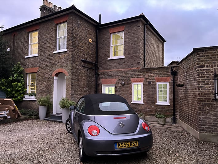 Site extension, Twickenham, Richmond borough